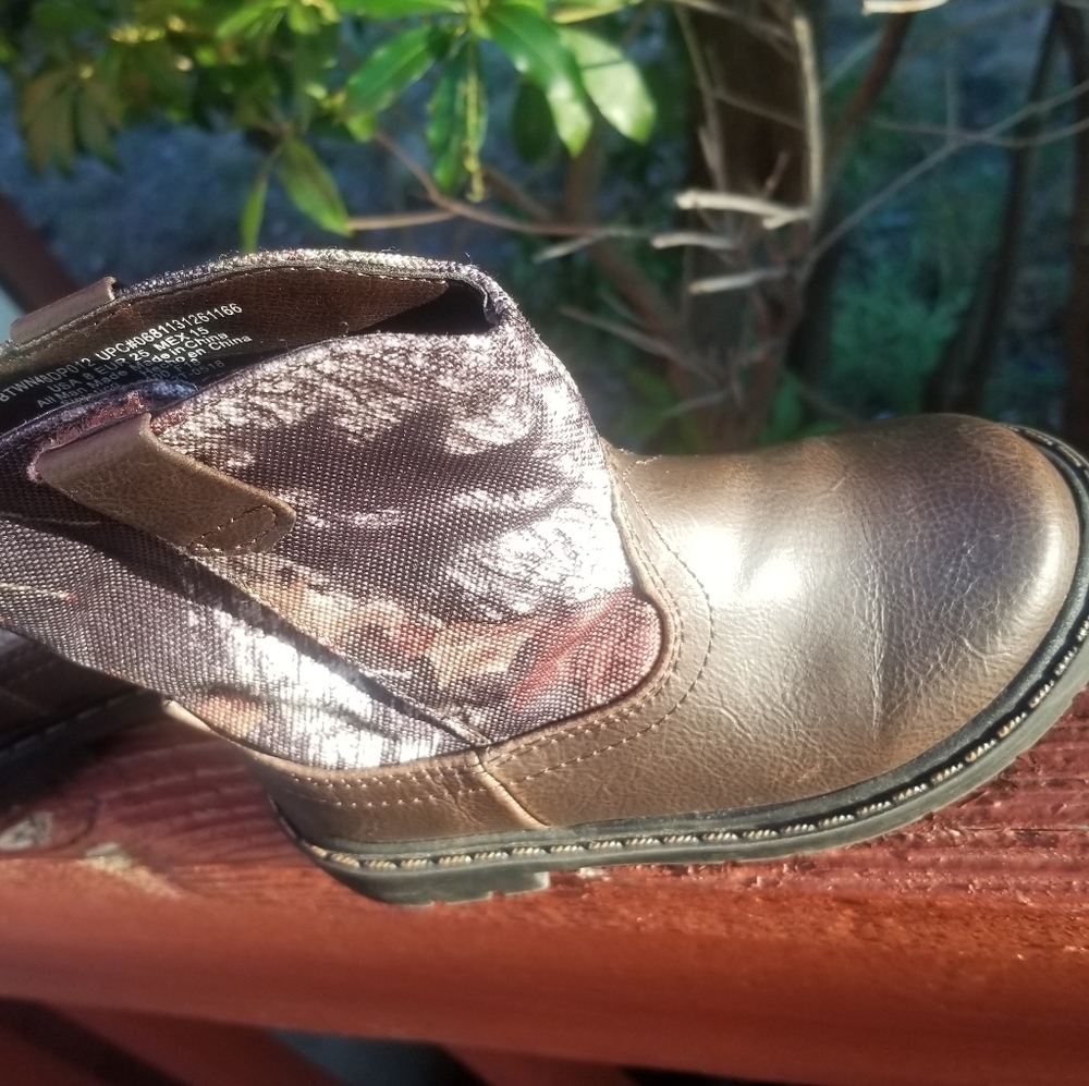 Toddler Set  Boots, shoes, sock and Hat